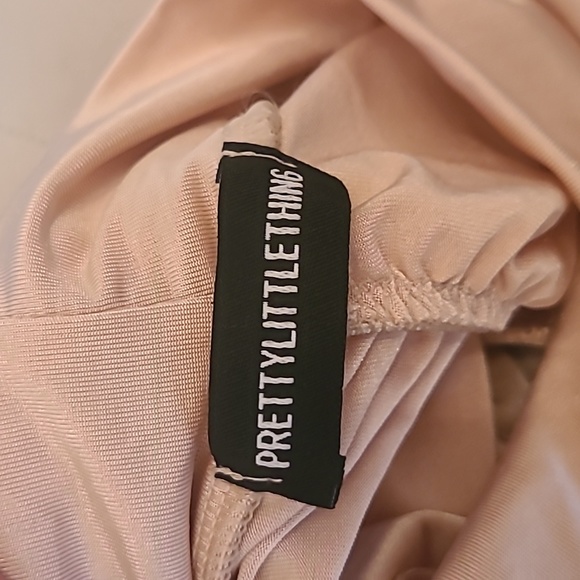 Pink mock neck ruched midi dress - Picture 4 of 5